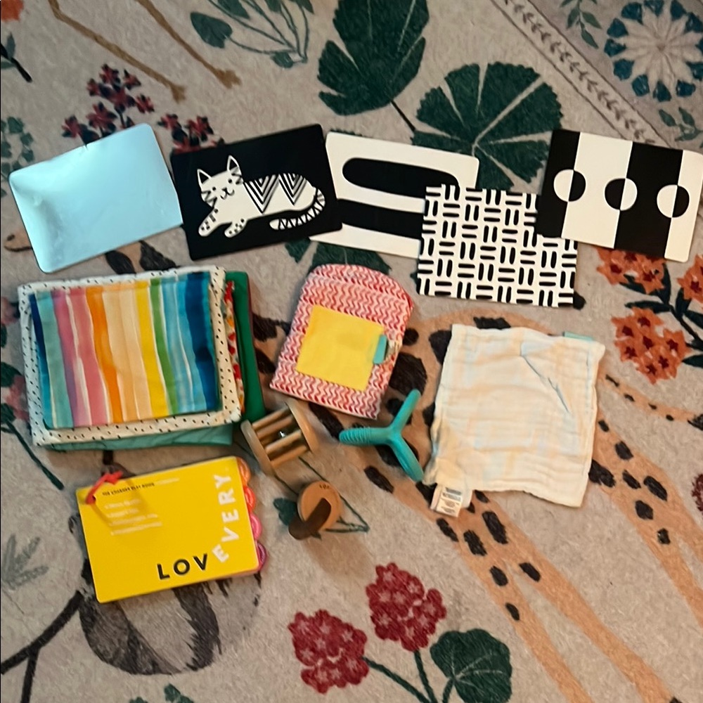 Lovevery Playkit 3-4 month partial set.